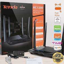 **HUGE SALE**GAMING TENDA AC1200 DUAL BAND AC6  WIFI ROUTER  IN BOX**
