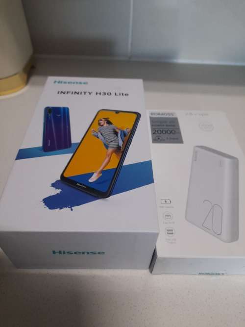 *AWESOME COMBO DEAL*BRAND NEW HISENSE H30 LITE PLUS RAMOS 20 000MAH POWER BANK*R3000 VALUE*