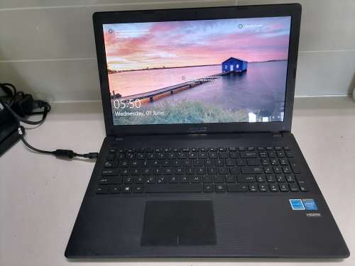 *STARTING @R1***ASUS X551M 15.6 INCH LAPTOP, 1TB HDD, 2GB RAM, W10 WITH CHARGER**