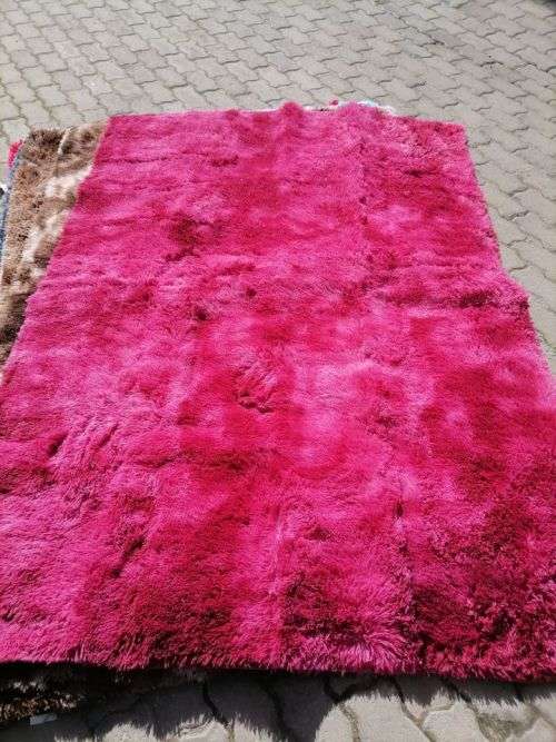*WEEKEND SPECIAL*VERY LIMITED*BRAND NEW WINTER FLUFFY RUGS*WINNING BIDDER CAN CHOOSE COLOUR*