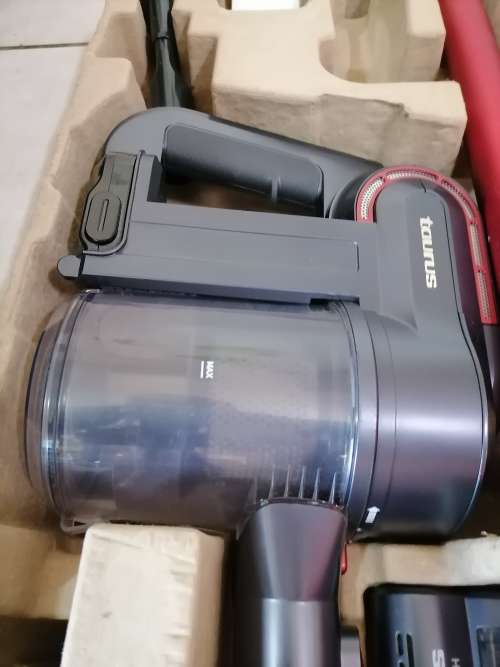 *CHRISTMAS IN JULY*DEMO TAURUS ASPIRADOR ESCOBA TURBO BRUSH CYCLONE SYSTEM IN BOX*R8000 RETAIL**