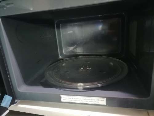 *BELLCO BARGAIN BUYS*DEFY DMO391 30L MICROWAVE, COMES ON BUT NOT TURNING PLATE*READ AD*