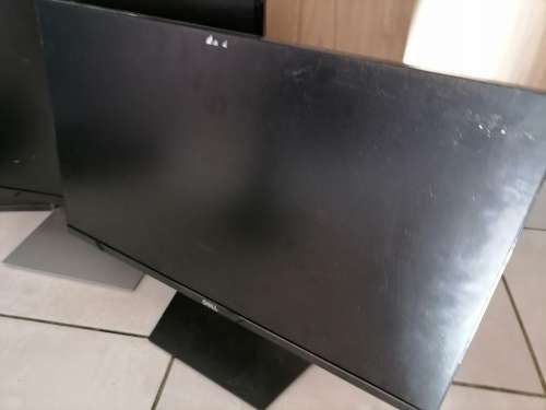 *MONTHEND CLEARANCE*LOT OF FAULTY 22/24/27 INCH SCREENS*SOLD AS IS*ONE WORKS*READ AD