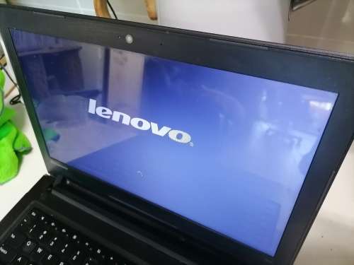 *FREE FREIGHT FRIDAY*LENOVO IDEAPAD 300, TURNS ON, NEEDS PROGRAMM, HINGE DAMAGED*AS PER AD**