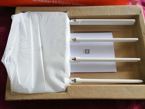 *BULK LOT OF ELECTRONICS*HEXA ROBOT VAC,KSTAR UPS,XIOMI ROUTER,SPEAKERS*1 BID FOR ALL**