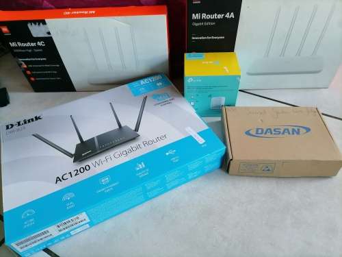 *SPRING SPECIAL*BULK LOT OF ROUTERS, 3G/4G MODEM, FIBRE NETWORK MODEM*ONE BID FOR THE LOT**