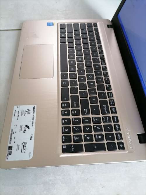 *HERITAGE DEAL*I3 ASUS X540L LAPTOP,EXCELLENT CONDITION *POWERS ON** SOLD AS IS*READ AD*