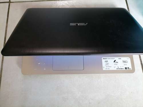 *HERITAGE DEAL*I3 ASUS X540L LAPTOP,EXCELLENT CONDITION *POWERS ON** SOLD AS IS*READ AD*