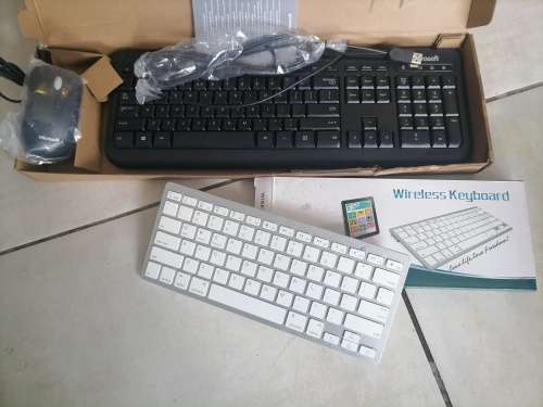 *STARTING @R1 NO RESERVE*COMBO DEAL*BRAND NEW MICROSOFT KEYBOARD/MSE+SLIM BLUETOOTH KEYBOARD**