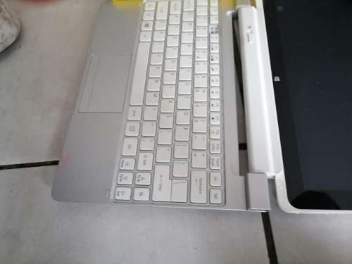 ***BULK LOT OF ELECTRONICS**ACER TABLET, 120GB SSD,WATCHES,IPAD,CCTV CAMERA,2 WAY RADIO *SOLD AS IS