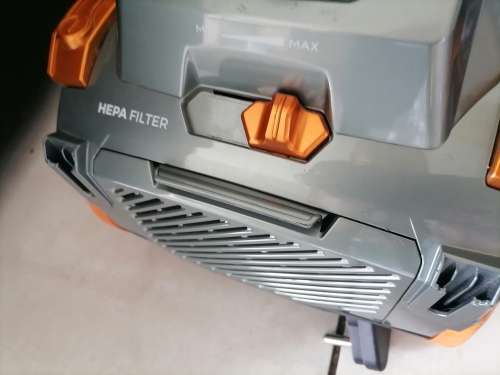 **USED SWISS ROBUSTER VACUUM CLEANERSVAC ROB2200 IN BOX WITH ATTACHMENTS*R2600 NEW PRICE*