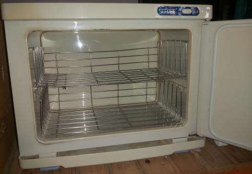 *LIQUIDATION*SKIN MATE TOWEL WARMER*used for heating towels, cloths,compresses, massage oil etc*