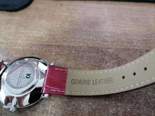 *ONCE OFF DEAL**BRAND NEW JACQUES LEMANS ALPHA SAPHIR Crystals Red Leather.390*R1500 RETAIL