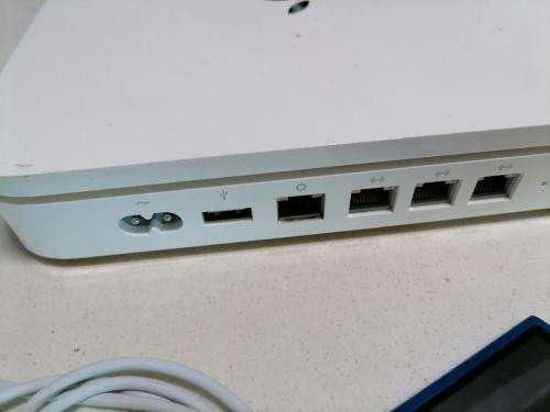 *LOT OF APPLE ITEMS*APPLE A1285 IPOD+APPLE A1409 TIME CAPSULE*BOTH SOLD AS IS*ONE BID FOR BOTH*