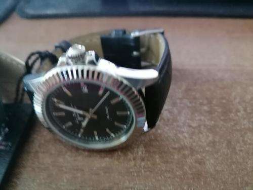 **LIMITED OFFER*BRAND NEW UNISEX JACQUES LEMANSLA PASSION LP-125B IN BOX**R3300 IN STORE*