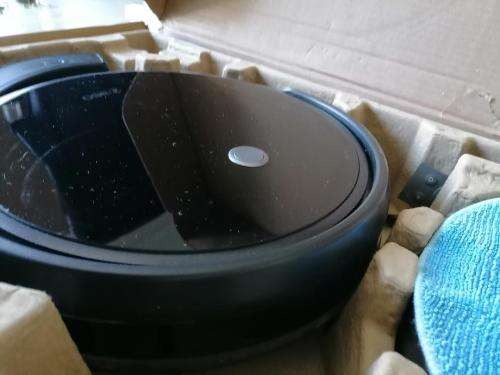 *DEMO 360 ROBOT VACUUM/MOP C50 IN BOX WITH ATTACHMENTS AND CHARGING HUB/REMOTE*R3000 RETAIL