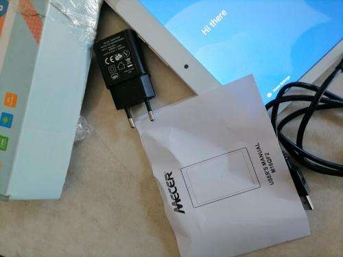 **BLACK FRIDAY*FREE FREGHT*DEMO MECER 10` M16QF2 WHITE TABLET WITH POUCH IN BOX**