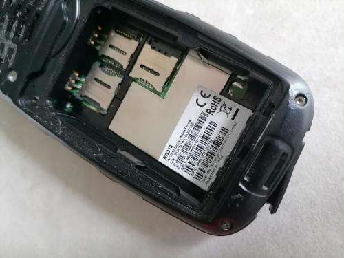 *BLACK FRIDAY DEAL*FREE FREIGHT*LOT OF 4X USED RUG GEAR RG310 COMMERCIAL RADIO/ PHONES*R3500 EACH*