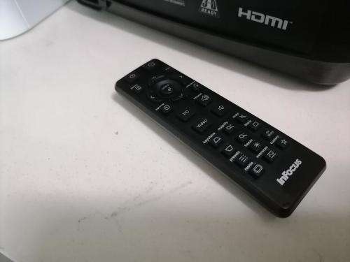 **BLACK FRIDAY*FREE FREIGHT*INFOCUS 3D READY IN114 PROJECTOR WITH REMOTE*ONLY 165HRS*R7000 IN STORE*