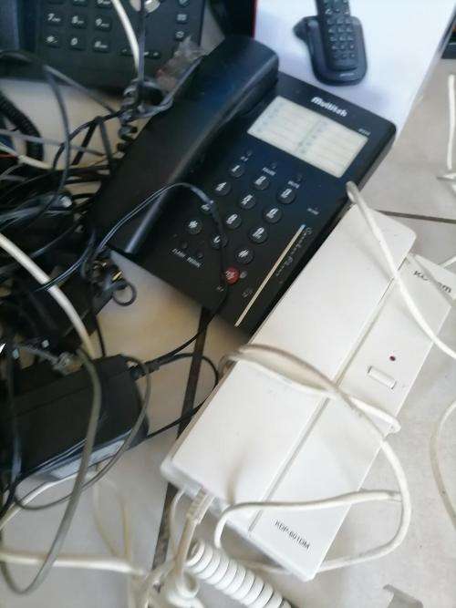 *COMPANY LIQUIDATION ITEMS*BULK LOT OF CORDLESS PHONE,SWITCH BOARD PHONES,INTERCOM, CHARGERS**