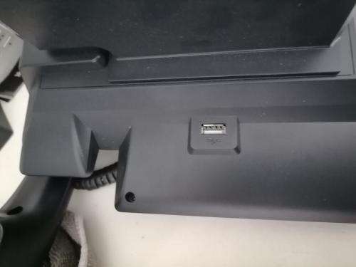 *COMPANY LIQUIDATION*SET OF YEALINK IP CORDLESS PHONES+YEALINK CONFERENCE PHONE*OVER R7000 VALUE**