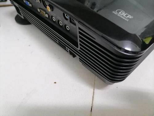 *COMPANY LIQUIDATION ITEMS*OPTOMA E615 CONFERENCE PROJECTOR*POWERS ON MAKES NOISE*AS IS**