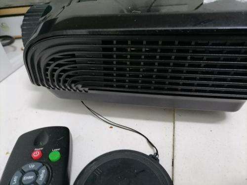 *COMPANY LIQUIDATION ITEMS*OPTOMA E615 CONFERENCE PROJECTOR*POWERS ON MAKES NOISE*AS IS**