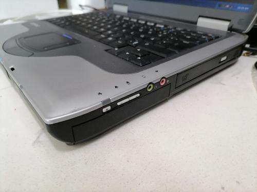 **COMPAQ PRESARIO 2500 WITH WIFI CARD,DISKS,POWER SUPPLY,BAG*OLD BUT WORKING AND BATTERY GOOD+SPARE*