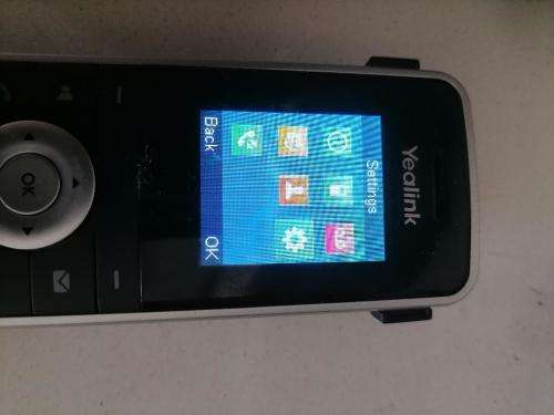 *COMPANY LIQUIDATION*SET OF YEALINK IP CORDLESS PHONES+YEALINK IP PHONE*ONE BID FOR ALL**