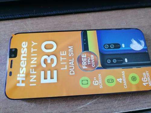 **FAULTY  HISENSE E30 LITE,BLUE,DUAL SIM**PHONE IS NEW CONDITION BUT SCREENFLASHES LINES*SOLD AS IS*