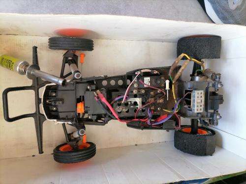 *HUGE BULK LOT OF RC CARS*GAS CARS ELEC CARS*TRAXIX*TAMIYA ETC*MANY SPARES AND REMOTES ETC*UNTESTED*