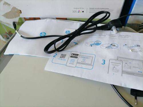 **LOT OF 2 X HP PRINTERS,LOTOF INK CARTRIDGES,POWER CABLES ETC*UNTESTE*ONE BID FOR BOTH**