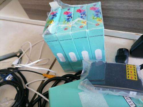 *YEAR END CLEARANCE**BULK LOT OF ORIGINAL LAPTOP CHARGERS,NEW INK CARTRIDGES,CABLES ETC ETC**