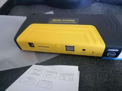 *BRAND NEW HIGH POWER MULTIFUNCTION POWER SUPPLY*CAR STARTER,PHONE/LAPTOP CHRGER,TYRE PUMP,LIGHT ETC