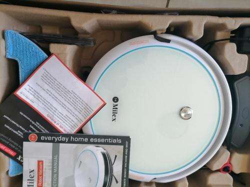 *NEW CONDITION MILEX INTELLIVAC ROBOT 3IN1 VAC,MOP,SWEEP, REMOTE,DOCK STATION ETC+ BOX*R6000 RETAIL