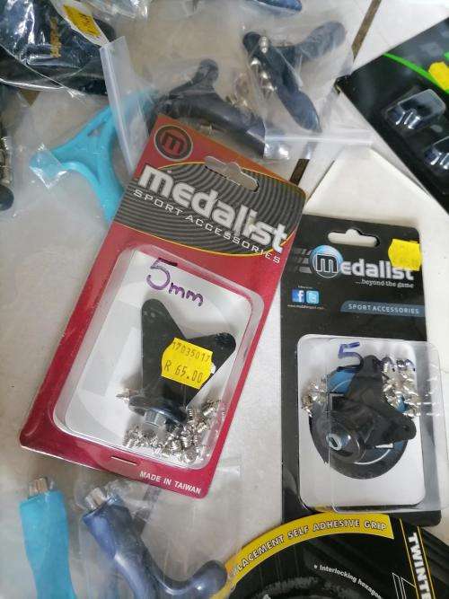 **HUGE SPORT SHOP LIQUIDATION*LOT OF BRAND NEW SPORT ACCESSORIES*OVER R5000 RETAIL**