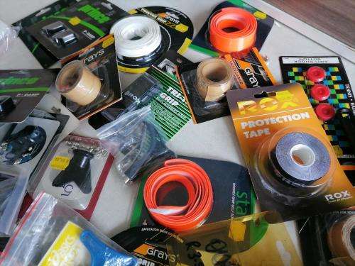 **HUGE SPORT SHOP LIQUIDATION*LOT OF BRAND NEW SPORT ACCESSORIES*OVER R5000 RETAIL**