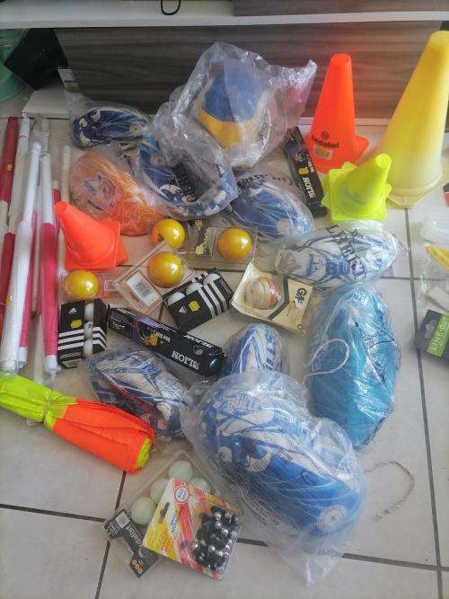 **HUGE SPORT SHOP LIQUIDATION*LOT OF BRAND BALLS.FLAGS.CONES ETC ETC*OVER R5000 RETAIL**