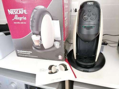 *VALENTINES DEAL*PRE OWNED NESCAFE ALEGRIA BARISTA COFFEE MACHINE*WAS OVER R8000 NEW**