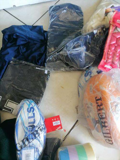 **HUGE SPORT SHOP LIQUIDATION*LOT OF BRAND NEW SPORT ACCESSORIES*OVER R5000 RETAIL**
