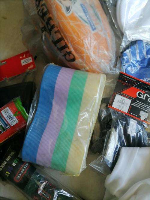 **HUGE SPORT SHOP LIQUIDATION*LOT OF BRAND NEW SPORT ACCESSORIES*OVER R5000 RETAIL**