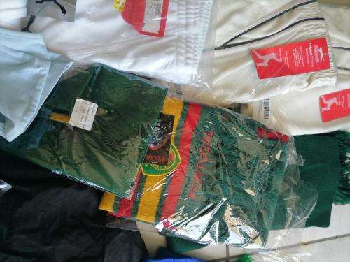 **HUGE SPORT SHOP LIQUIDATION*LOT OF BRAND NEW SPORT ACCESSORIES*OVER R5000 RETAIL**