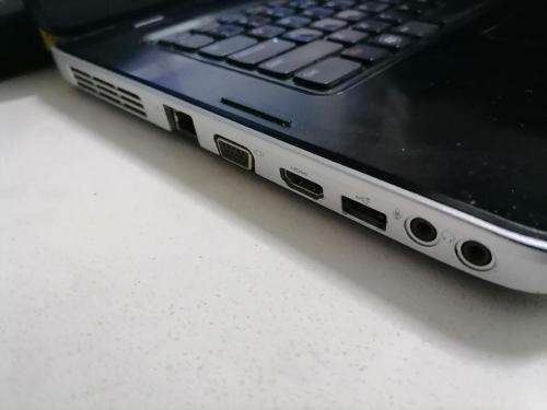 *BEST DEALS ON BOBSHOP*I3 DELL VOSTRO 1540 LAPTOP , 500GB HDD, 4GB RAM, WINDOWS 10****