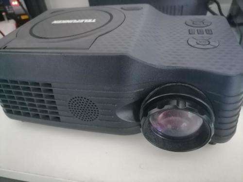 *MONTH END MADNESS**TELEFUNKEN TDP-2500DVD PROJECTOR WITH POWER CORD*R3700 RETAIL**