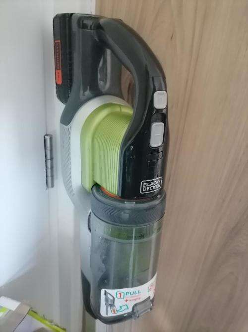 *MONTH END MADNESS**BLACK AND DECKER POWER SERIES EXTREEM36V CORDLESS VACUUM*R5000 RETAIL**