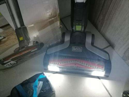 *MONTH END MADNESS**BLACK AND DECKER POWER SERIES EXTREEM36V CORDLESS VACUUM*R5000 RETAIL**