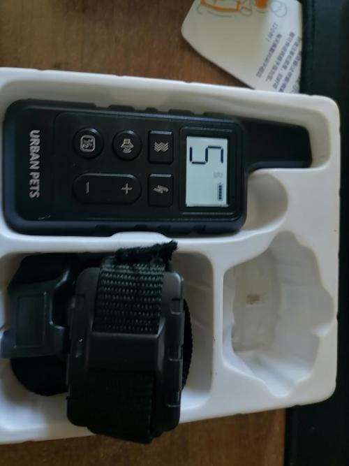 *BUY ONE GET ONE FREE*URBAN PETS REMOTE WATERPROOF RECHARGABLE DOG TRAINING COLLAR*R2000 IN STORE**