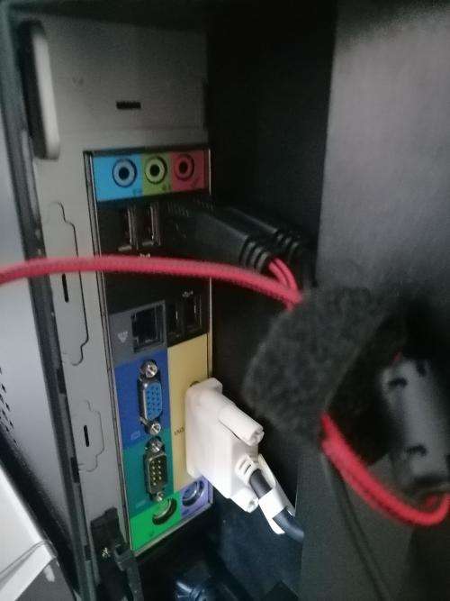 *REFURBISHED 24 ` I5 ACER VERITON X6610G ALL IN ONE PC*4GB RAM,2TB HDD*GAMING KEYBRD/MSE*100%**