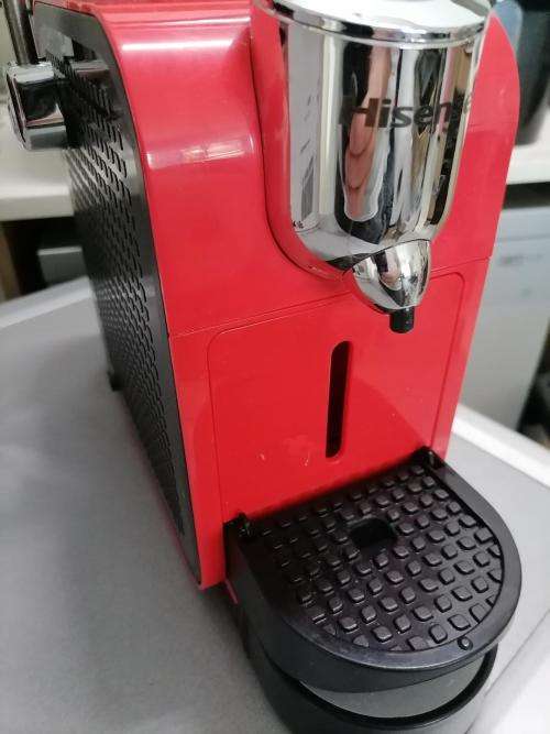 *EASTER SPECIAL*DEMO HISENSE COFFE CAPSULE MACHINE*AWESOME RED COLOR*R2500 IN STORE**