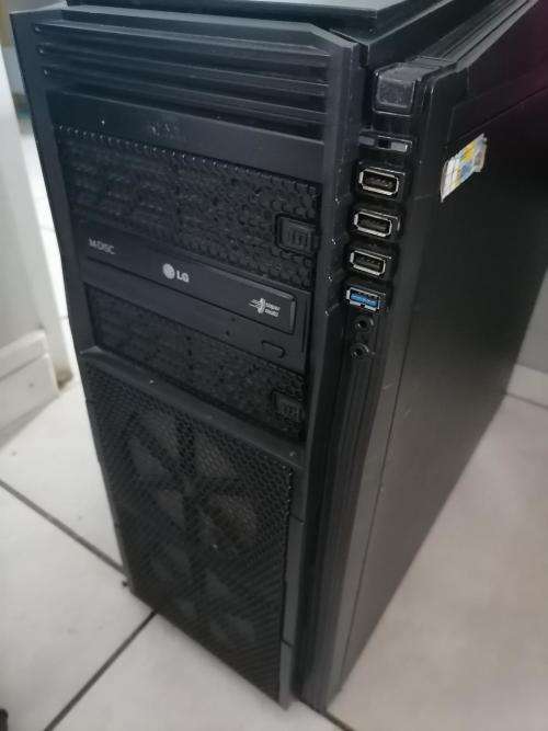 *EASTER SPECIAL*GAMING PC BOX*8GB RAM,I5 4TH GEN CPU,GAINWARD GGX570 GRAFIX CARD**